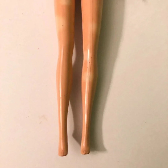 Vintage Barbie Doll With Sticker Craze Dress Mattel Philippines Spotted Legs TLC - Picture 15 of 16